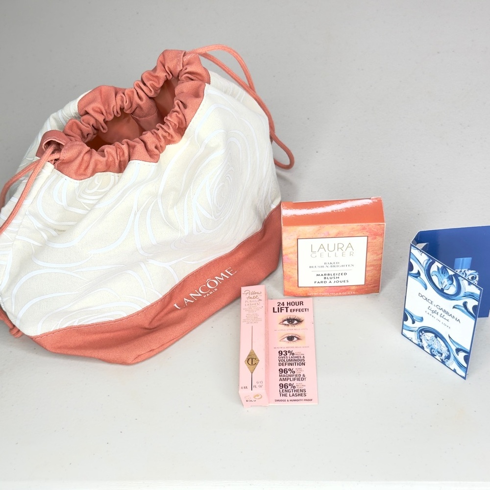 BRAND NEW Makeup Bundle  Women's Beauty